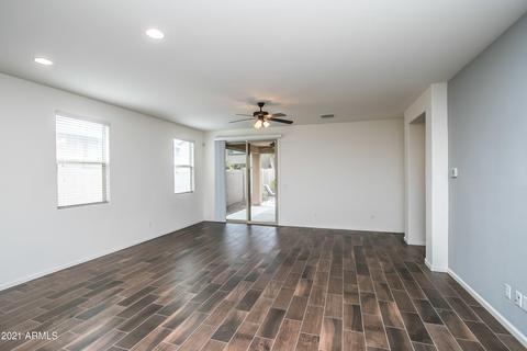 4894 S Wade Dr, Gilbert, AZ 85298 photo 6