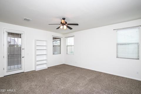 4894 S Wade Dr, Gilbert, AZ 85298 photo 8