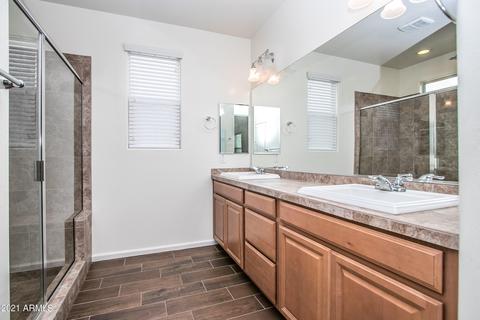 4894 S Wade Dr, Gilbert, AZ 85298 photo 12