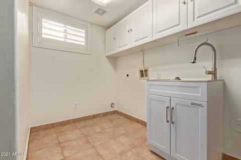 668 W Douglas Ave, Gilbert, AZ 85233 photo 17