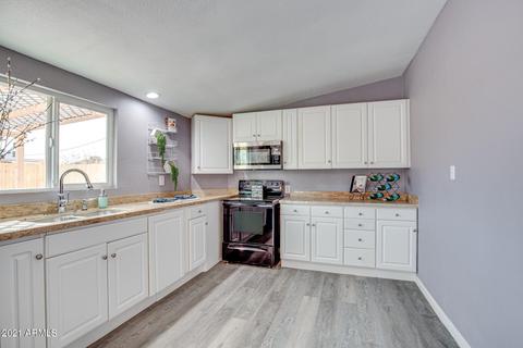 4841 S 35th Dr, Phoenix, AZ 85041 photo 9