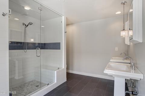 4437 E Osborn Rd, Phoenix, AZ 85018 photo 49
