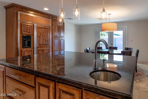 4437 E Osborn Rd, Phoenix, AZ 85018 photo 16