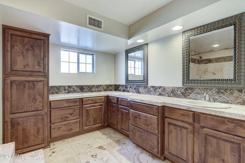 4437 E Osborn Rd, Phoenix, AZ 85018 photo 44