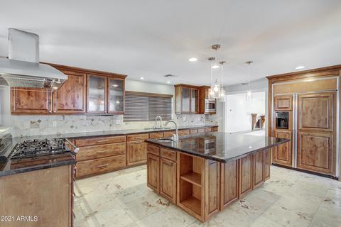 4437 E Osborn Rd, Phoenix, AZ 85018 photo 11