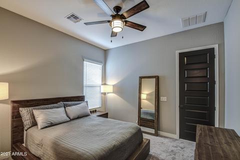 3032 E Robin Ln, Phoenix, AZ 85050 photo 5