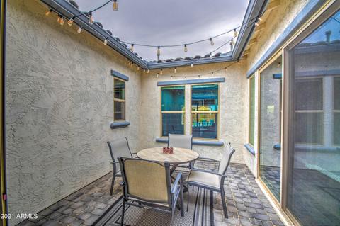 3032 E Robin Ln, Phoenix, AZ 85050 photo 8