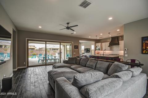 3032 E Robin Ln, Phoenix, AZ 85050 photo 16