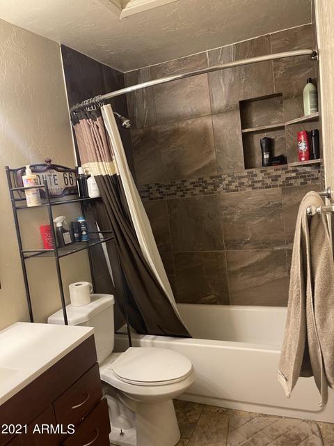 3906 E Cheery Lynn Rd, Phoenix, AZ 85018 photo 8