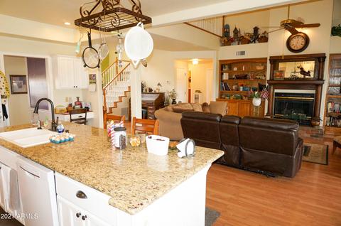 1351 E Stetson Ln, Coolidge, AZ 85128 photo 9