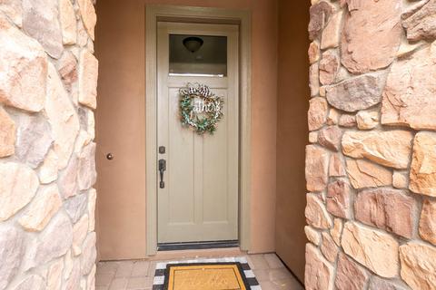 10220 E Theorem Dr, Mesa, AZ 85212 photo 2