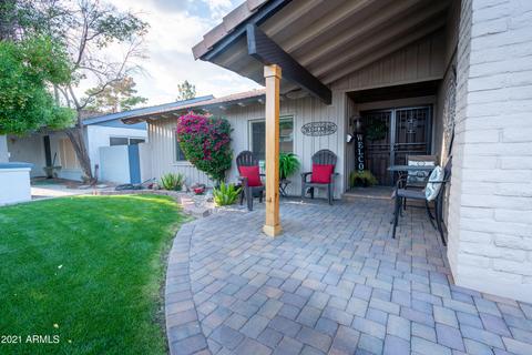 1402 E Bayview Dr, Tempe, AZ 85283 photo 2
