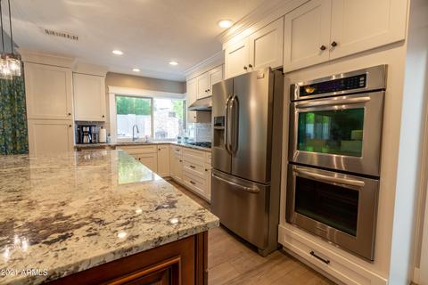 1402 E Bayview Dr, Tempe, AZ 85283 photo 8