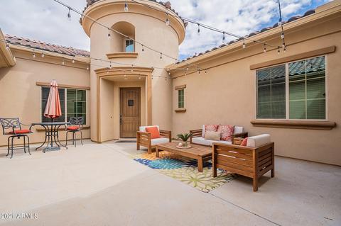 2090 E Crescent Way, Gilbert, AZ 85298 photo 3