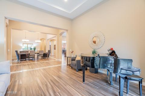 2090 E Crescent Way, Gilbert, AZ 85298 photo 9