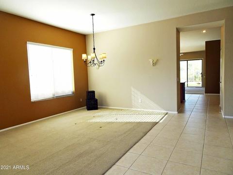 5047 E Robin Ln, Phoenix, AZ 85054 photo 7