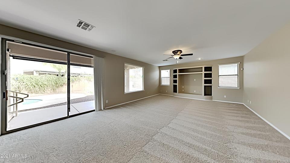  7342 W Tether Trl, Peoria, AZ 85383 photo 5