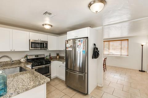 1154 E Mission Ln, Phoenix, AZ 85020 photo 9