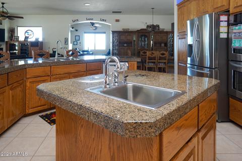 1210 E Apache Pointe Rd, Hereford, AZ 85615 photo 11