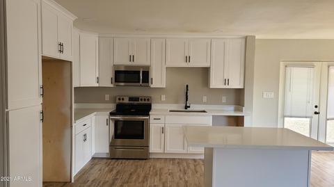 3837 W Crocus Dr, Phoenix, AZ 85053 photo 3