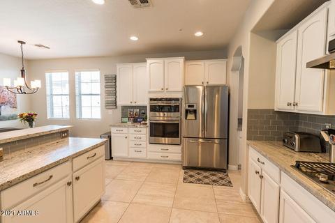 3011 E Camellia Dr, Gilbert, AZ 85296 photo 6