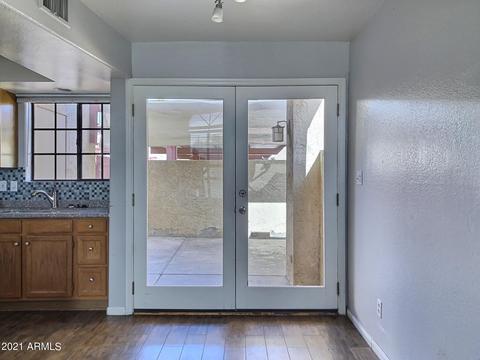 1025 E Highland Ave #44, Phoenix, AZ 85014 photo 4