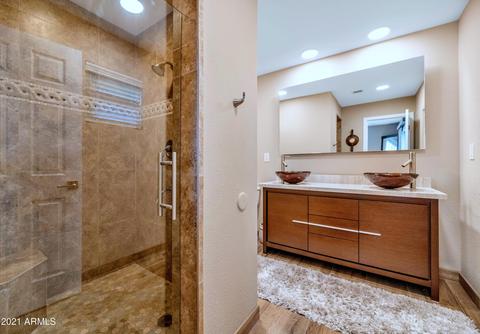 38 E Moon Valley Dr, Phoenix, AZ 85022 photo 14