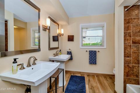 38 E Moon Valley Dr, Phoenix, AZ 85022 photo 17