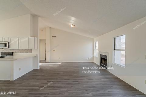 913 N Falcon Dr, Gilbert, AZ 85234 photo 13