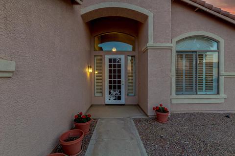 1414 S Silverado St, Gilbert, AZ 85296 photo 4