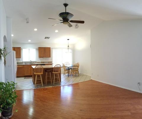 3252 E Kerry Ln, Phoenix, AZ 85050 photo 5