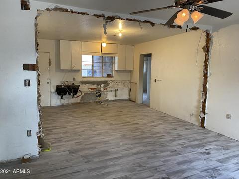 2030 E Oak St, Phoenix, AZ 85006 photo 2