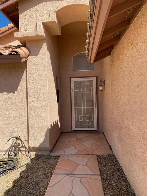 9773 S Darrow Dr, Tempe, AZ 85284 photo 3