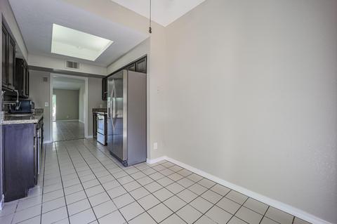 2842 E Avenida Olivos --, Phoenix, AZ 85016 photo 11