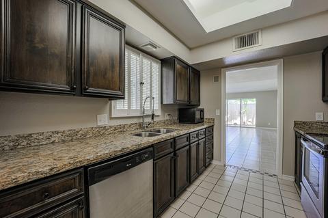 2842 E Avenida Olivos --, Phoenix, AZ 85016 photo 9