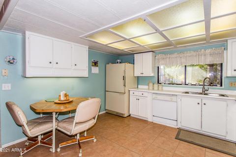 332 S Arroya Cir, Mesa, AZ 85206 photo 4