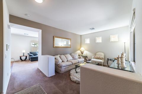 1635 S Starling Dr, Gilbert, AZ 85295 photo 5