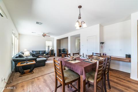 1635 S Starling Dr, Gilbert, AZ 85295 photo 15