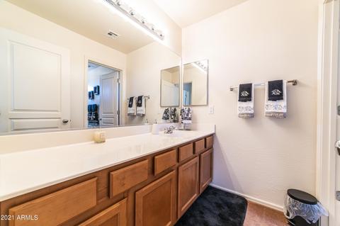 1635 S Starling Dr, Gilbert, AZ 85295 photo 27