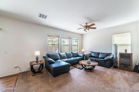 1635 S Starling Dr, Gilbert, AZ 85295 photo 7
