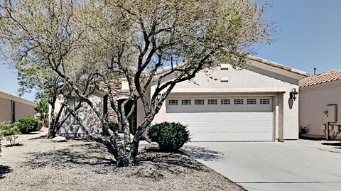 4688 E Carob Dr, Gilbert, AZ 85298 photo 1