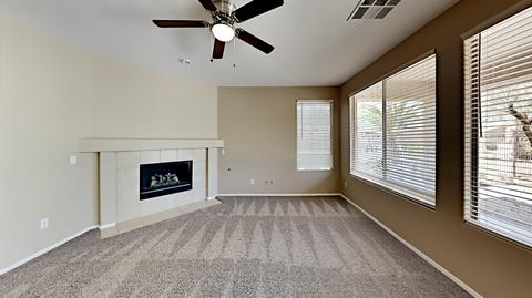 4688 E Carob Dr, Gilbert, AZ 85298 photo 2