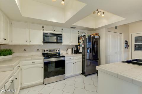 1825 E Ranch Rd, Tempe, AZ 85284 photo 9