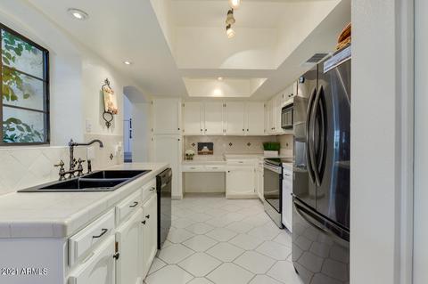 1825 E Ranch Rd, Tempe, AZ 85284 photo 11