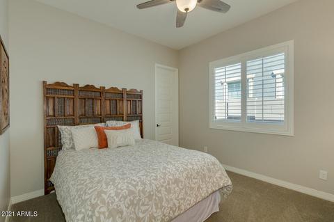 1077 E Knightsbridge Way, Gilbert, AZ 85297 photo 26