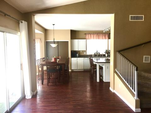 3225 E Wickieup Ln, Phoenix, AZ 85050 photo 11