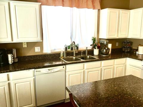 3225 E Wickieup Ln, Phoenix, AZ 85050 photo 15