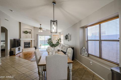 3833 E Irma Ln, Phoenix, AZ 85050 photo 9