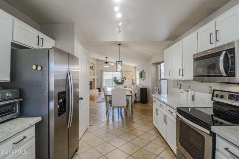 3833 E Irma Ln, Phoenix, AZ 85050 photo 15