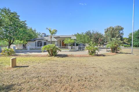 15716 E Chapala St, Gilbert, AZ 85234 photo 1